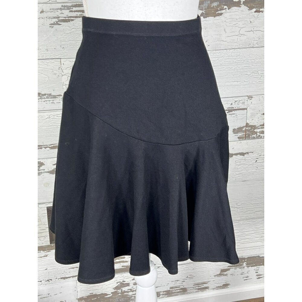 CABI Flirty Swing Mini Skirt Black Size 2 #3098 EUC